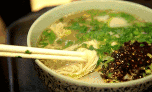 稱霸中國(guó)餐飲界“三大黑暗不明組織”中的正宗蘭州拉面為什么不正宗？