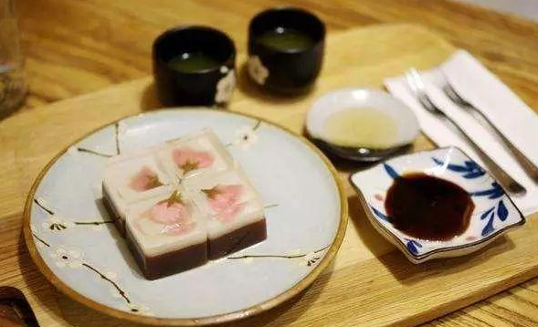 是什么讓3平米小店年賺2300萬，單價不便宜顧客卻趨之若鶩？