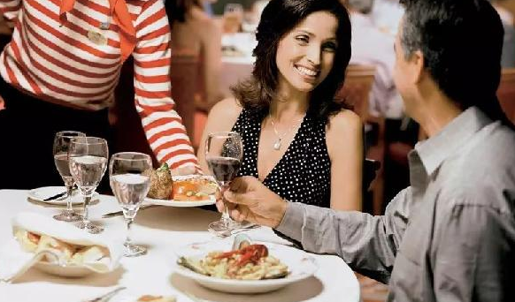 學(xué)會這10個簡單的銷售方法，有效提升餐廳營業(yè)額！