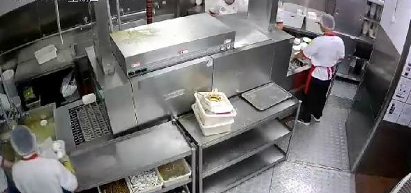 亮出廚房，亮出安全與誠信