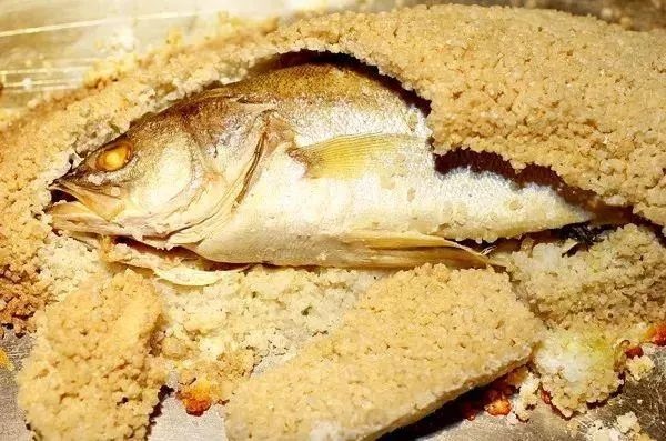 網(wǎng)紅餐廳如何破除 “紅得快，死得早”的魔咒？| 餐見(jiàn)