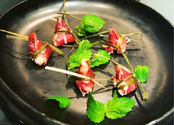 被神化的「美食家」：90%老板指望他們能救活餐館，但真相是……|餐飲界