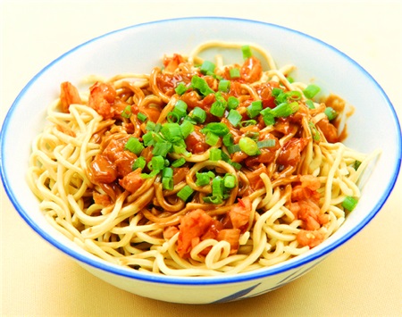 河南一小吃店添加罌粟殼致食客被疑癮君子，老板獲刑