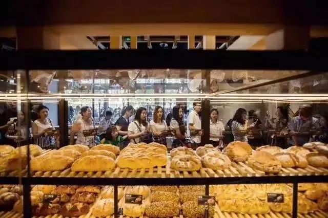 2017年獲投的35家餐飲品牌，竟有71%的客單價(jià)低于50元？為什么？|餐飲界