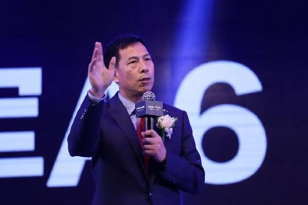 都說(shuō)定位理論被神化了，可你真的懂它嗎？特勞特全球總裁鄧德隆談餐飲定位