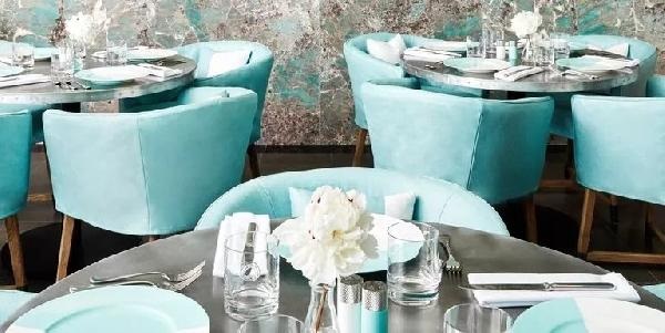 五十六年后，你終于能在Tiffany吃上早餐了