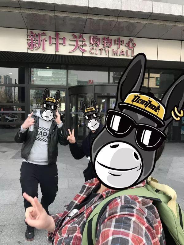 餐飲人：誰不是一邊心酸委屈，又一邊堅(jiān)持著呢？