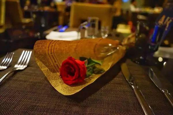 6個餐廳營銷怪招，讓顧客心甘情愿多掏錢！|餐飲界