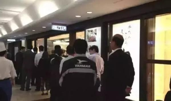 “奇葩”餐廳每平米日賣3.5萬，34年只開了34家店！