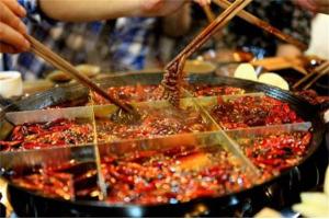 全國餐飲人都跑去學(xué)產(chǎn)品，可為什么成都鮮有餐飲大品牌？|餐飲界