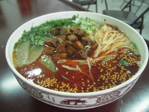 破局者引入了新血液，是蘭州拉面涅槃重生的好辦法嗎？|餐飲界