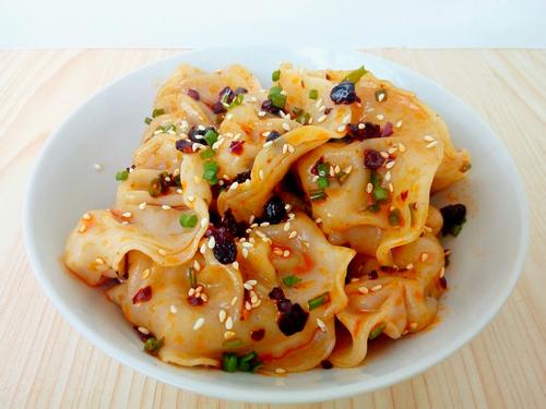 辣醬市場“降維打擊”來勢洶洶，老干媽品牌能攻守自如嗎？|餐飲界