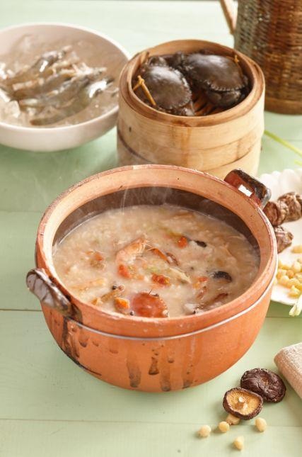 以潮粥薈為案例，談?wù)劤鄙巧板佒嗥奉惼凭直澈蟮纳S思考