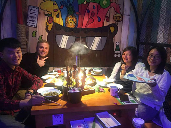 一場大雪、一場寒，吃頓火鍋、暖新年