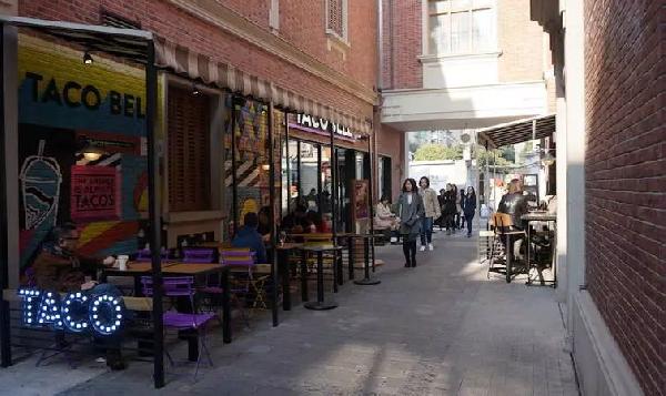 美國快餐 Taco bell 在中國變時(shí)髦了，所謂“快休閑”的餐飲流行是什么？