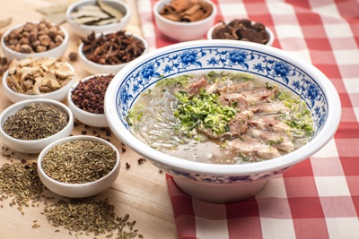 八百里秦川何處吃羊？煮一鍋高湯西貝無雙！