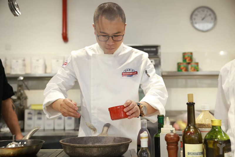 李文揚(yáng)：星巴克是一杯沒有味道的臟水？