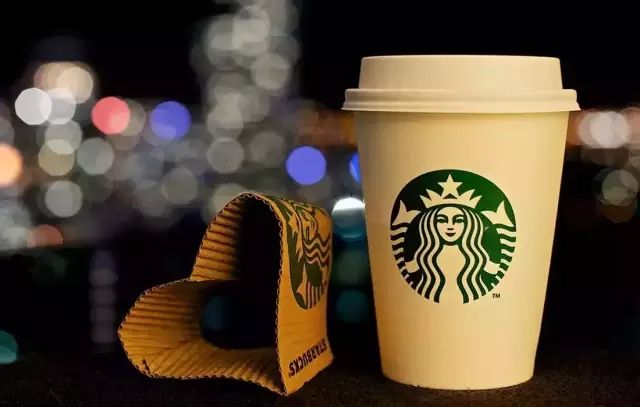 星巴克中國市場(chǎng)同店銷售增長(zhǎng)放緩，股價(jià)下跌了3.5%