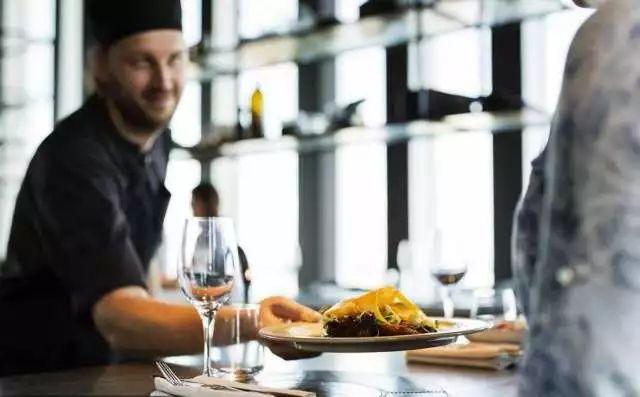 如今獲客成本與日劇增，餐廳如何引流拉新？