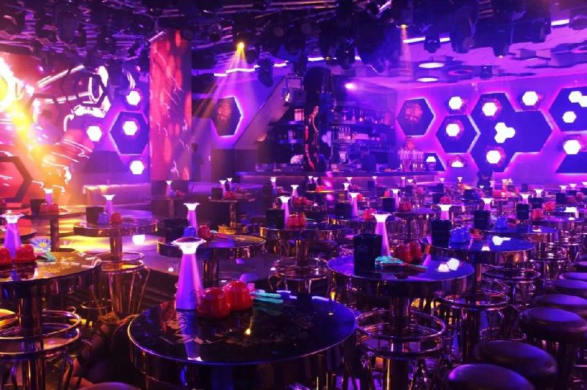 餐飲門店紛紛畫風(fēng)突變，餐廳的視覺體驗確實該重新審視了