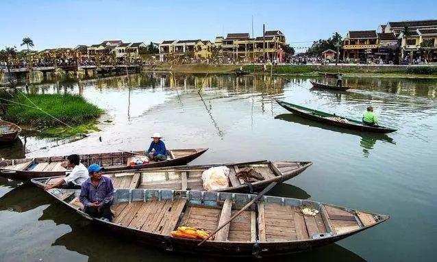 在越南，不知道去哪吃？趕緊收好這份國(guó)人美食地標(biāo)干貨！