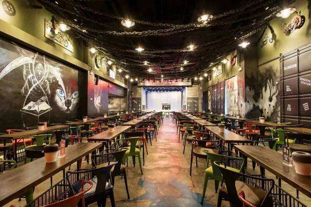 曹云金親自打造“相聲餐廳”，試運(yùn)營(yíng)期入不敷出