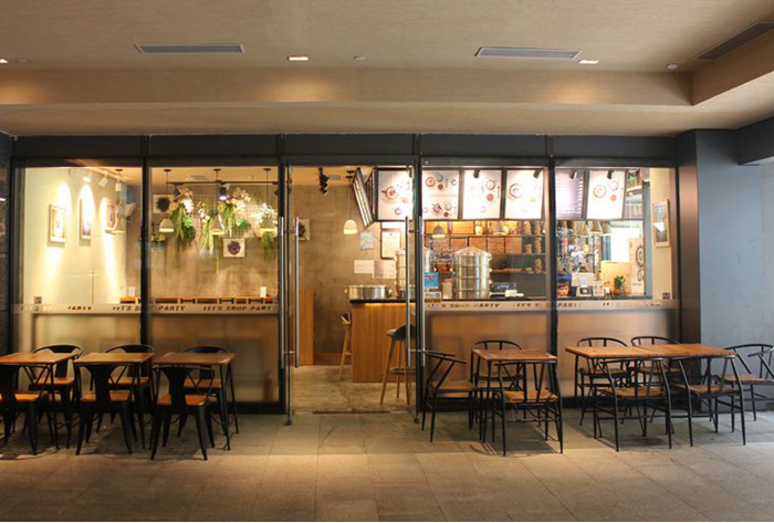 詹楚烽：15年4次創(chuàng)業(yè)，轉(zhuǎn)戰(zhàn)湯品領(lǐng)域，明年湯鋪開到200家！