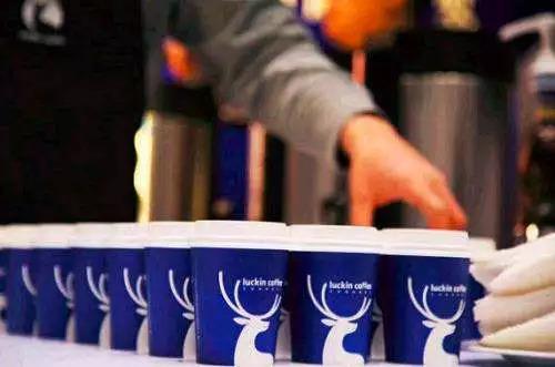 4個月800家門店的瑞幸咖啡靠的是“流量池”思維！