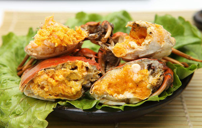 陽澄湖大閘蟹利益鏈：一年3億元賣出300億，不只造假問題|餐飲界