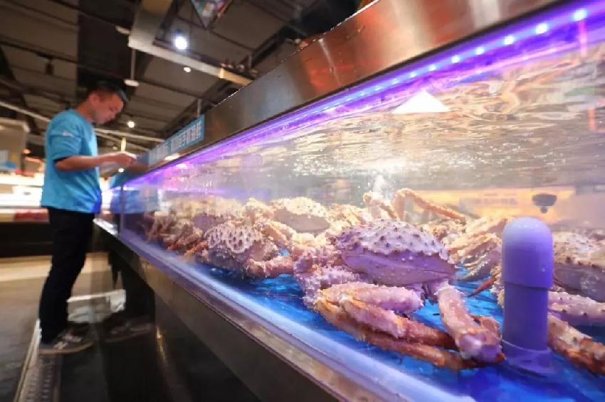 餐飲周報(bào) | 海底撈港交所掛牌上市，喜茶開(kāi)賣“麻婆豆腐包”和“擔(dān)擔(dān)面包”