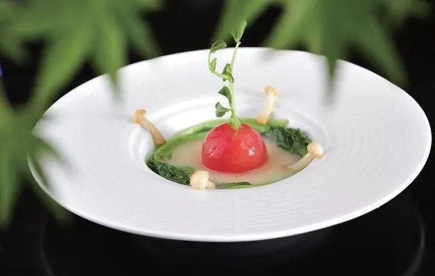 學(xué)會這幾招，手機也能拍出驚艷的美食照片