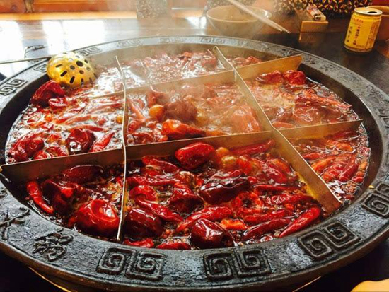 火鍋店用地溝油被起訴 律師：老油是火鍋技術傳承