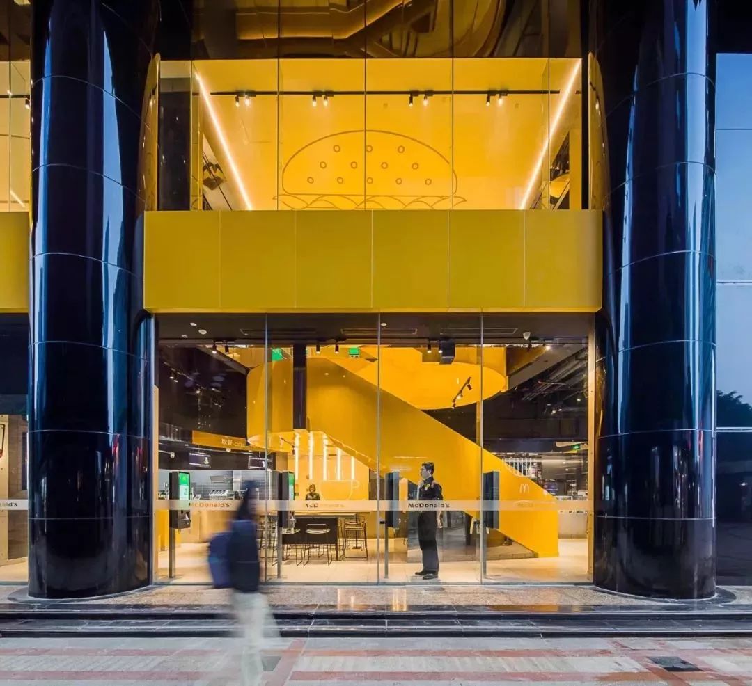 讀懂了麥當勞、大家樂，也就讀懂了大眾餐飲的未來走向