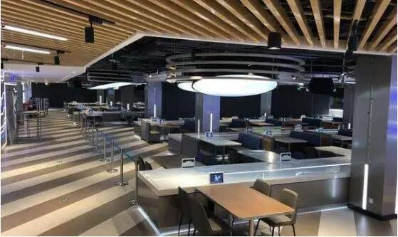 無(wú)人餐廳喜憂參半，要成還得看“暖科技”？|餐飲界