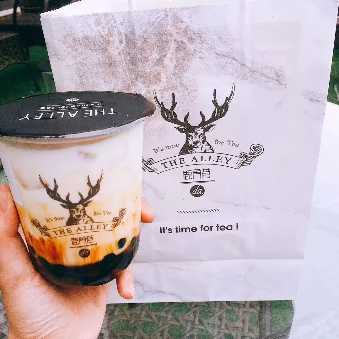 淡季來了，茶飲店拿什么熬過寒冬？|餐見