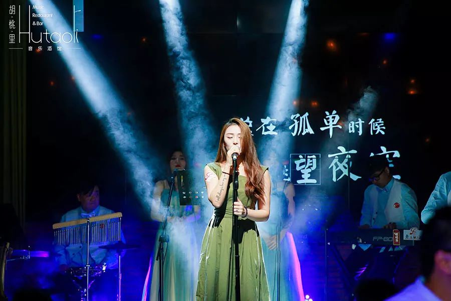 餐飲業(yè)的場景革命，不只是空間設(shè)計與消費延伸那么簡單 | 餐見