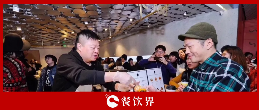 繼喜茶、奈雪的茶后，新晉網(wǎng)紅“謝謝茶”能否持續(xù)火爆？ | 餐見