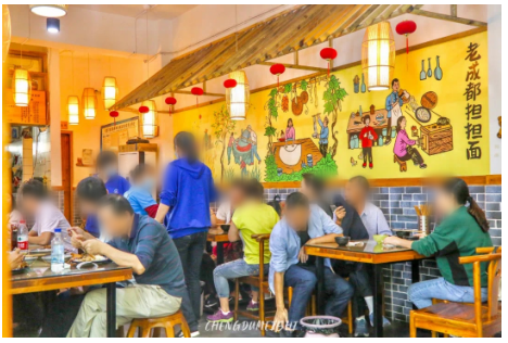 20平粉面店穩(wěn)居餐飲快車道，贏在哪里？