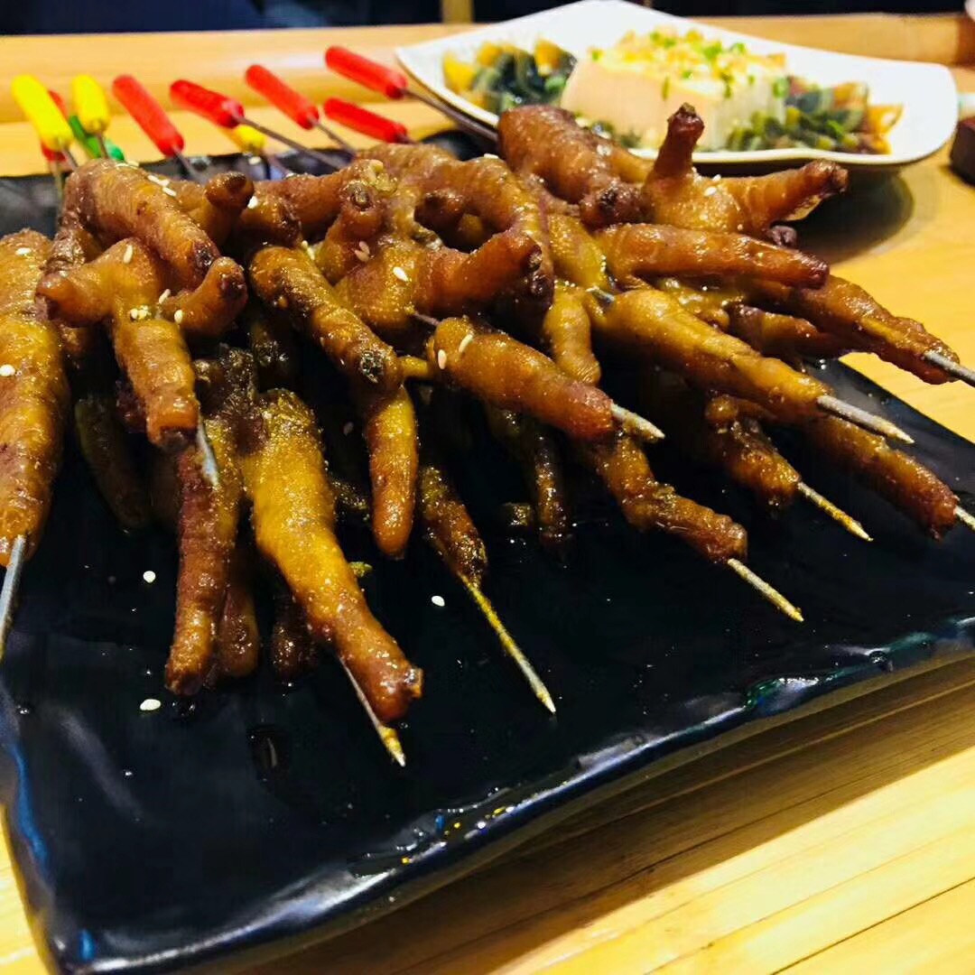 餐飲大事件210期 |騰訊入股和府撈面，自嗨鍋融資逾5000萬(wàn)美元；搞野味吸引顧客，江西一餐館老板被判刑|餐飲界