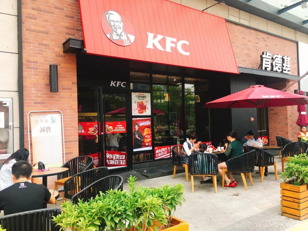 門店超10000家，“餐飲巨無霸”百勝中國回港上市，縱有肯德基也難挽頹勢？