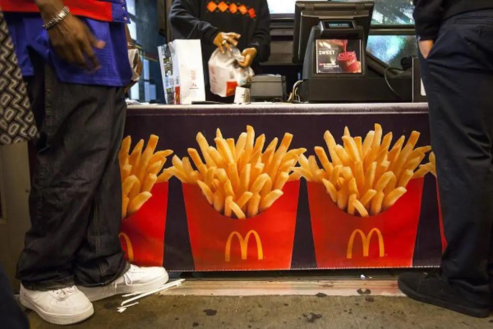 估值1700億美金的麥當勞，在70年前的6個關鍵決策!