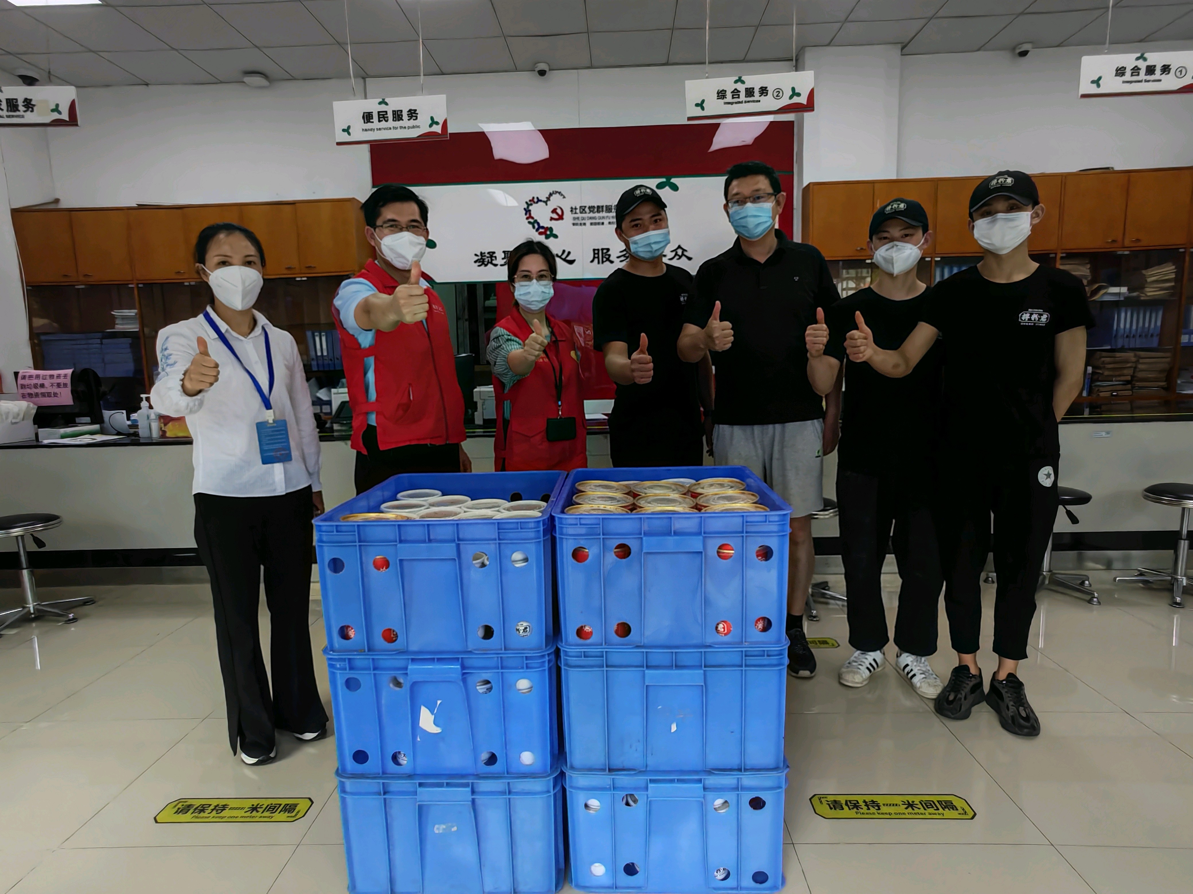 慰問(wèn)社區(qū)防疫人員，這160份江西拌粉拌出愛(ài)心