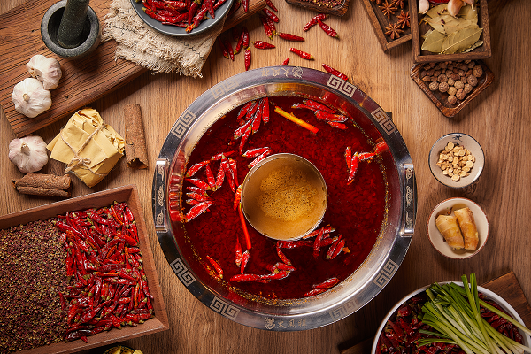 一把椒麻入熱湯，千年鮮香火鳳祥