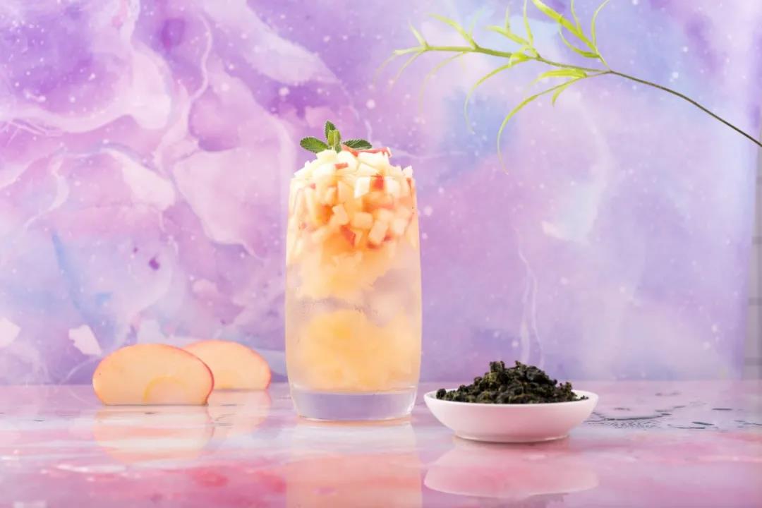 中秋經(jīng)濟(jì)爆發(fā)，兩個(gè)錨點(diǎn)、三個(gè)玩法玩轉(zhuǎn)跨界月餅