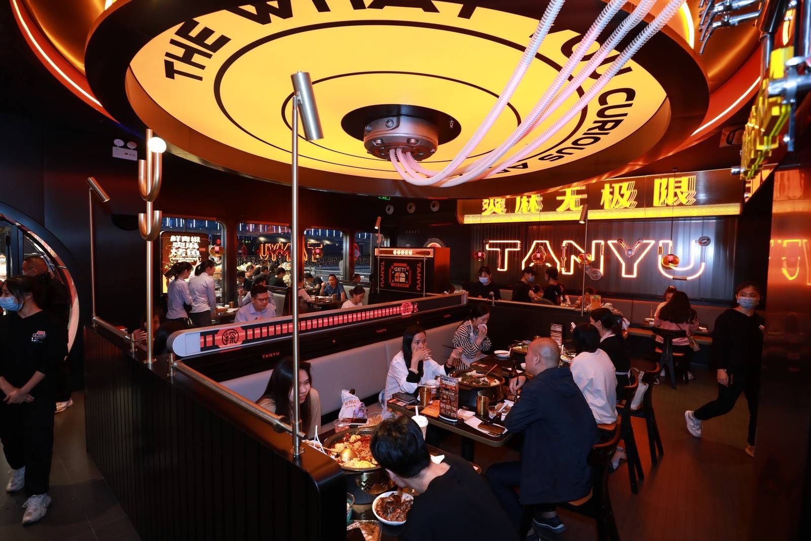 聚焦Z世代需求，探魚登上2022第六屆中華餐飲創(chuàng)新榜TOP100