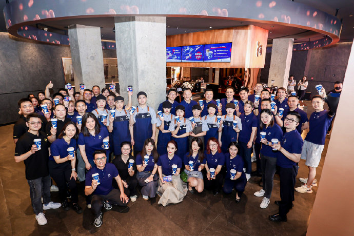 瑞幸咖啡進入9.9時代，背后原因令人深思？|餐飲界