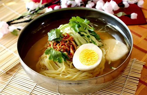 解鎖龍江美食薈——本次舌尖之旅從雞西冷面始發(fā)！