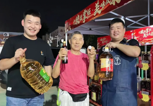 勇?lián)肫筘?zé)任，中糧餐飲為團(tuán)膳食用油市場(chǎng)提供“長(zhǎng)板參考”