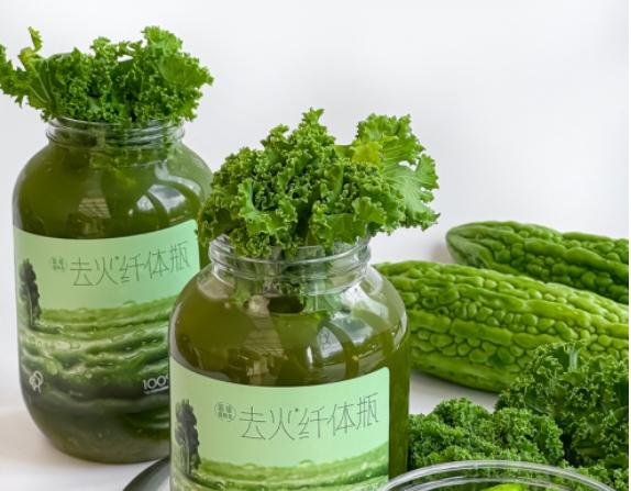 苦瓜入引苦澀又清爽，喜茶「超級(jí)植物茶」上新“去火*纖體瓶”直擊秋燥|餐飲界