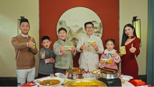 春節(jié)爆火出圈！天冰這波操作太驚艷